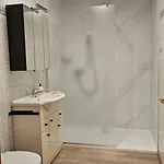 Vanessa - - شقة *