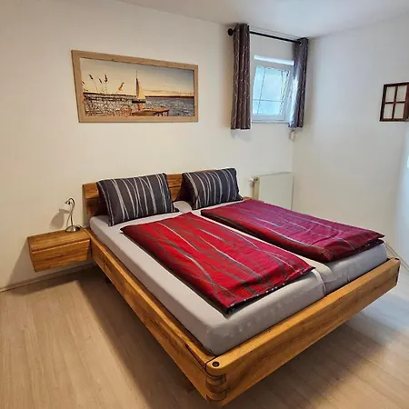 Apartman Vanessa - -