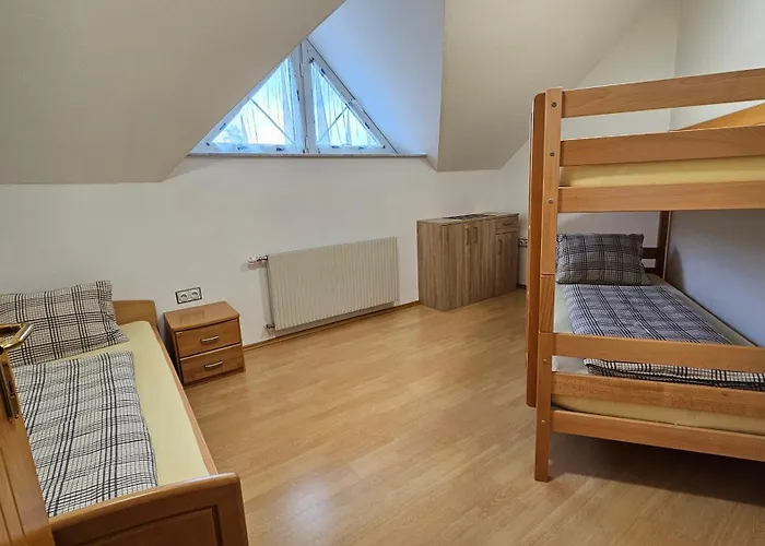 Vanessa - - Gösselsdorf